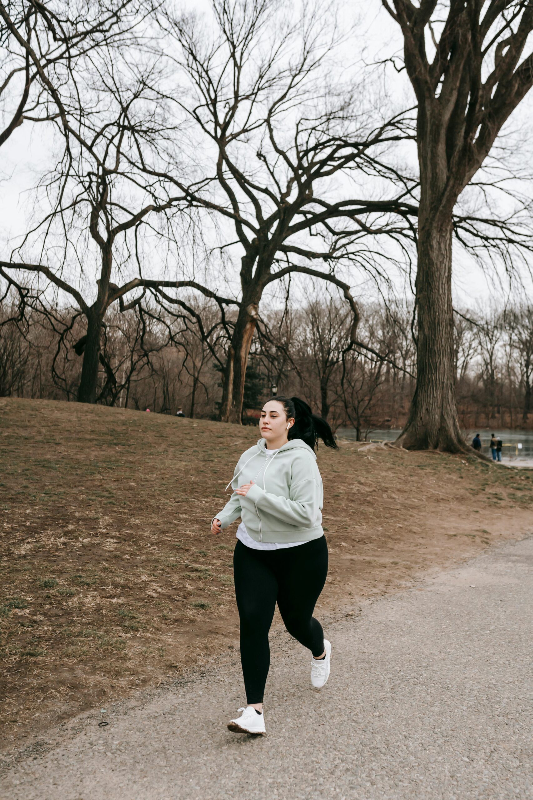 Beginner runner starting their first run on a neighborhood street